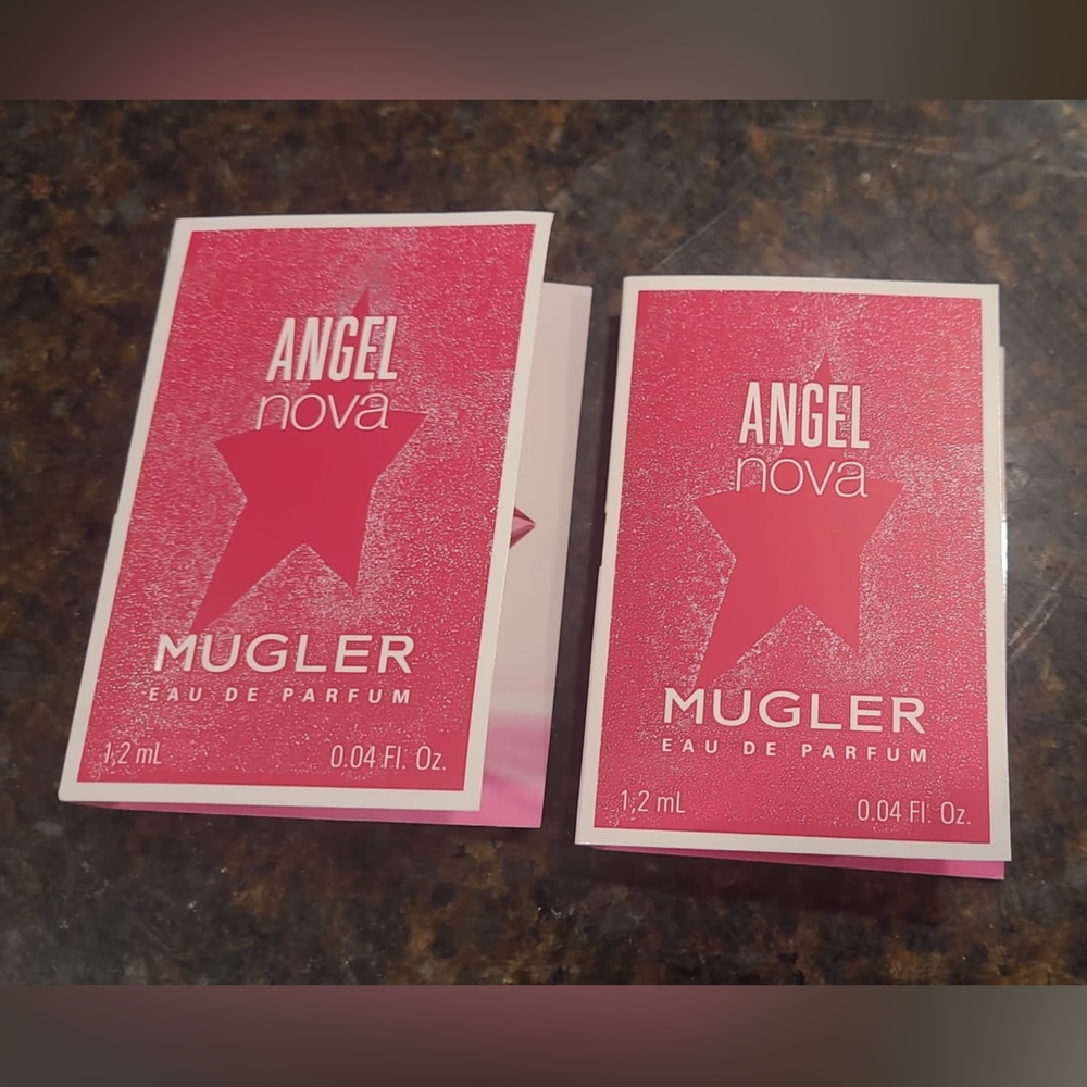 Mugler